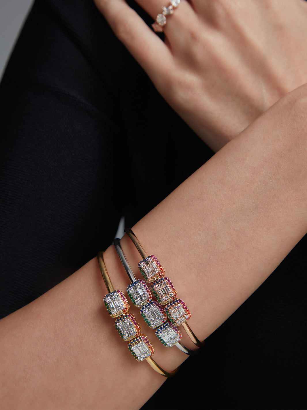 Happiness Halo Slide Bangle